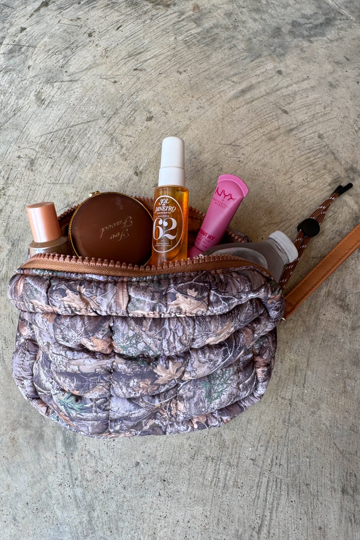 Puff Clutch Bags