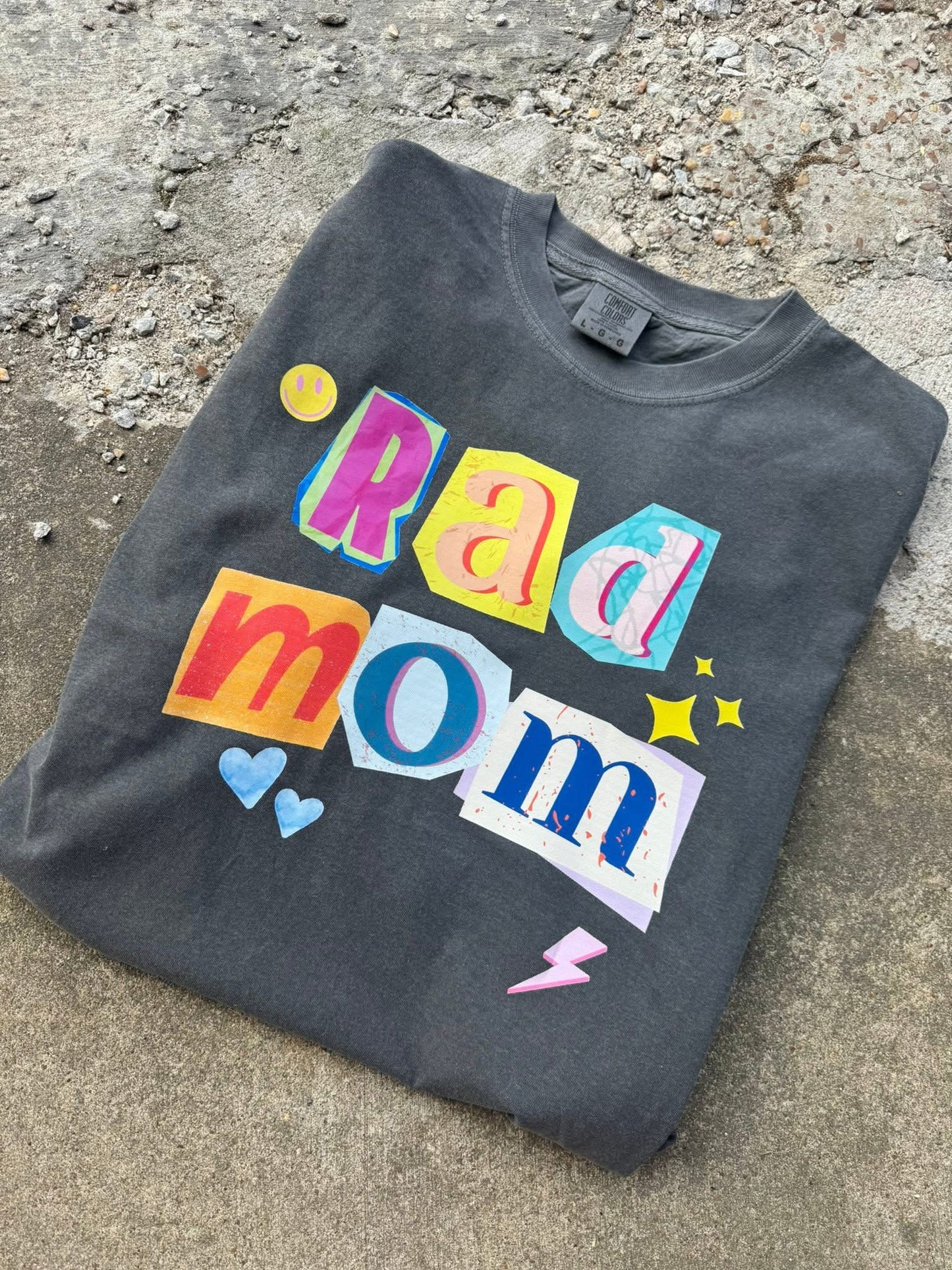 Preorder Rad Mom Tee