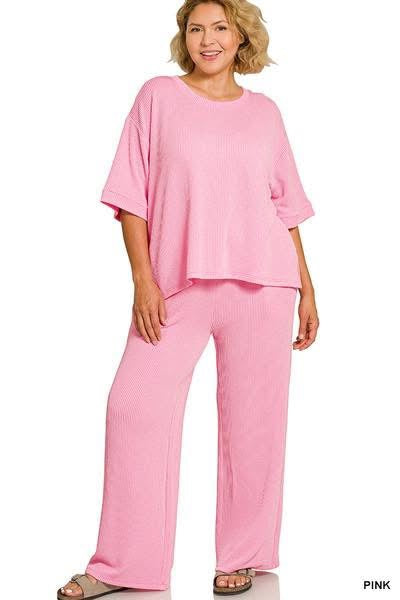 PLUS Light Pink Ribbed set