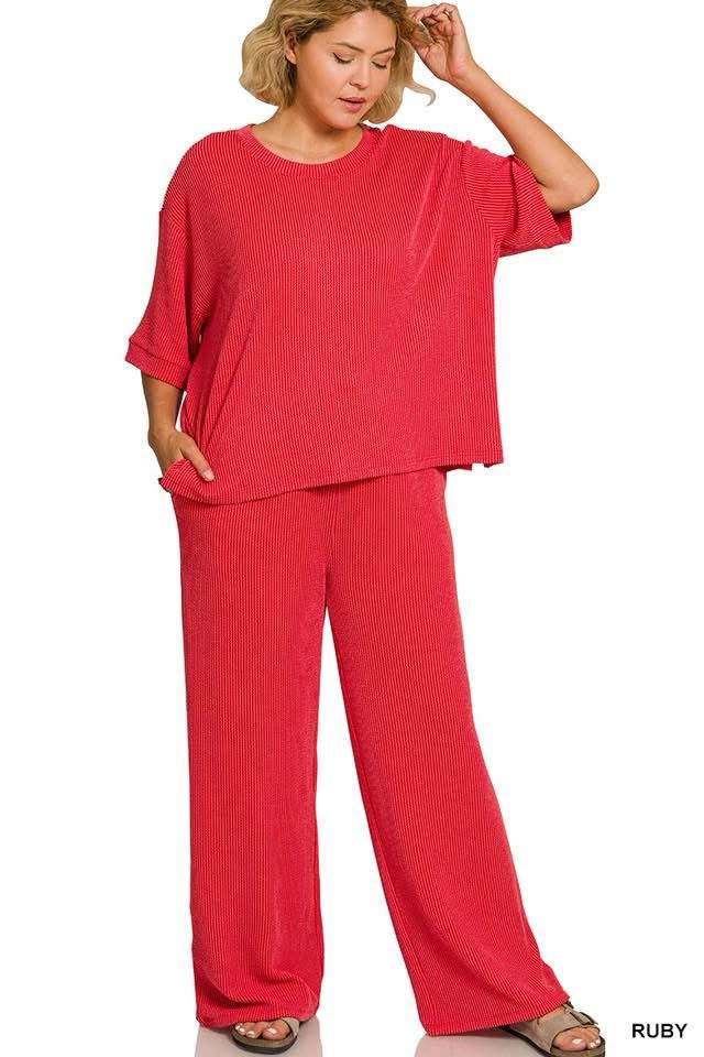 PLUS Ruby Ribbed set