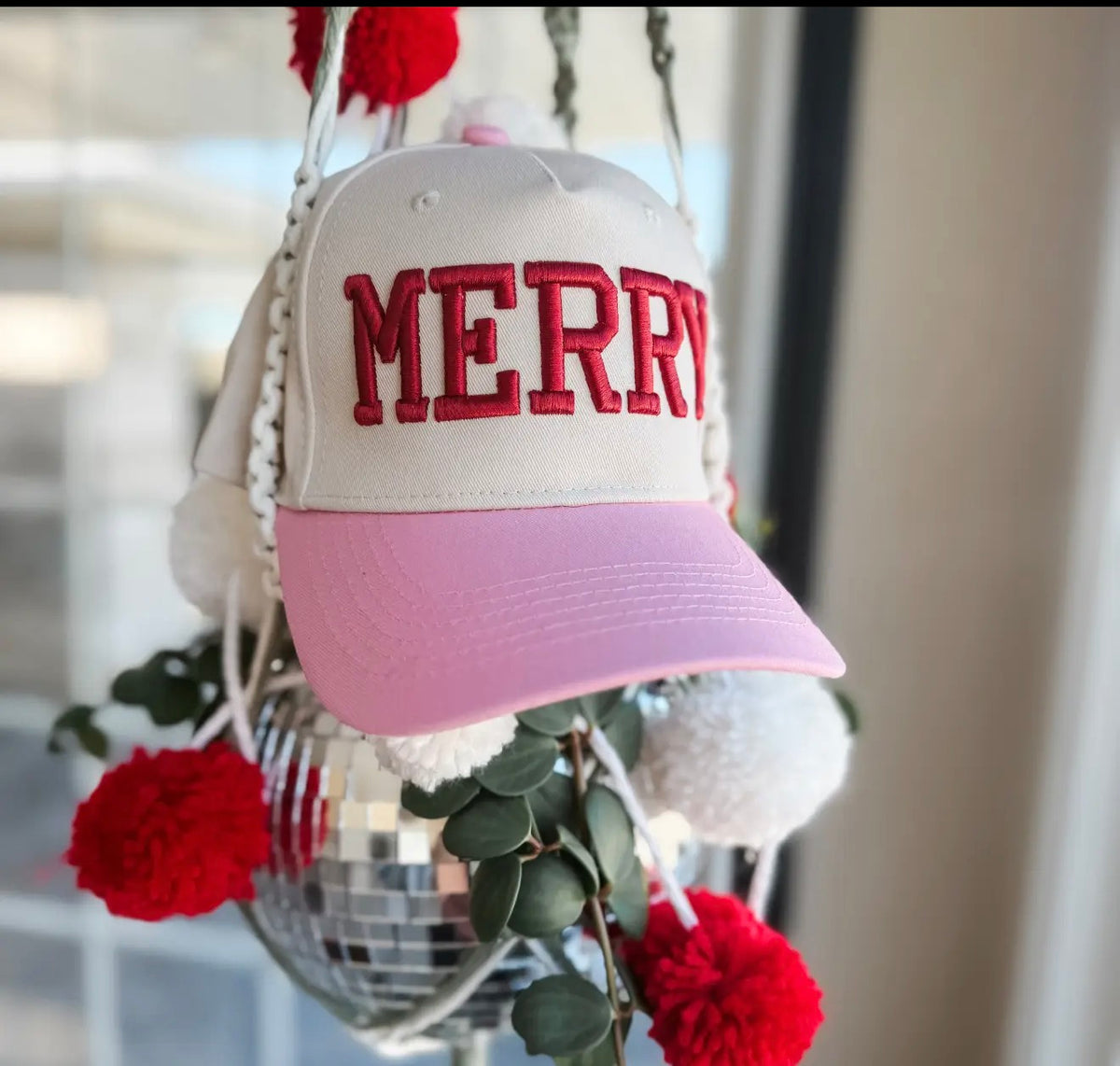 MERRY HAT-Pink w/red