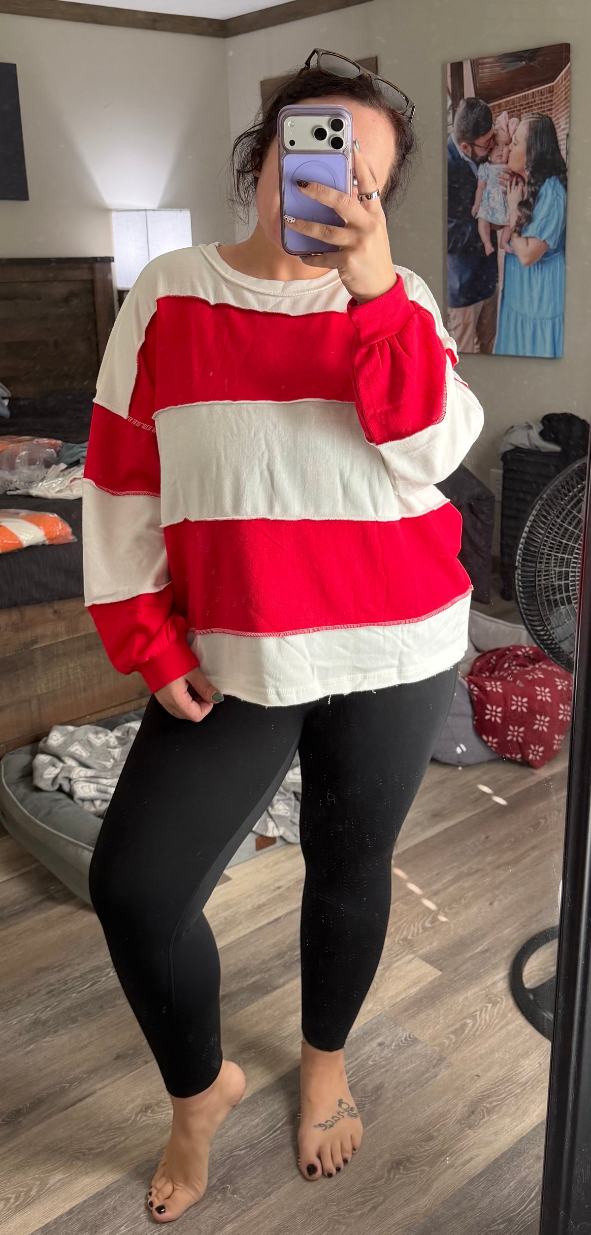 Striped pullover-red and white