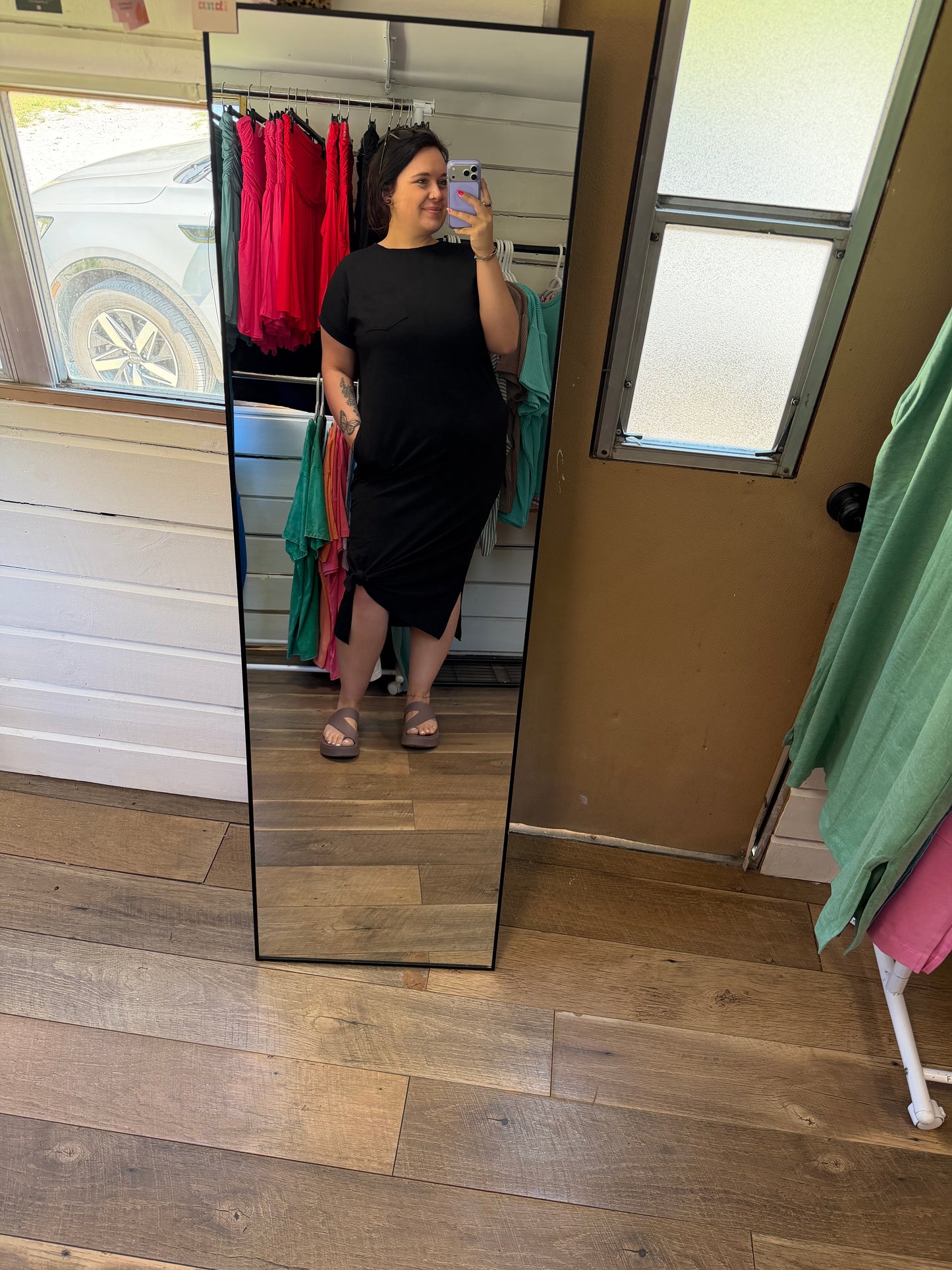 Midi Dress with Pockets-Black