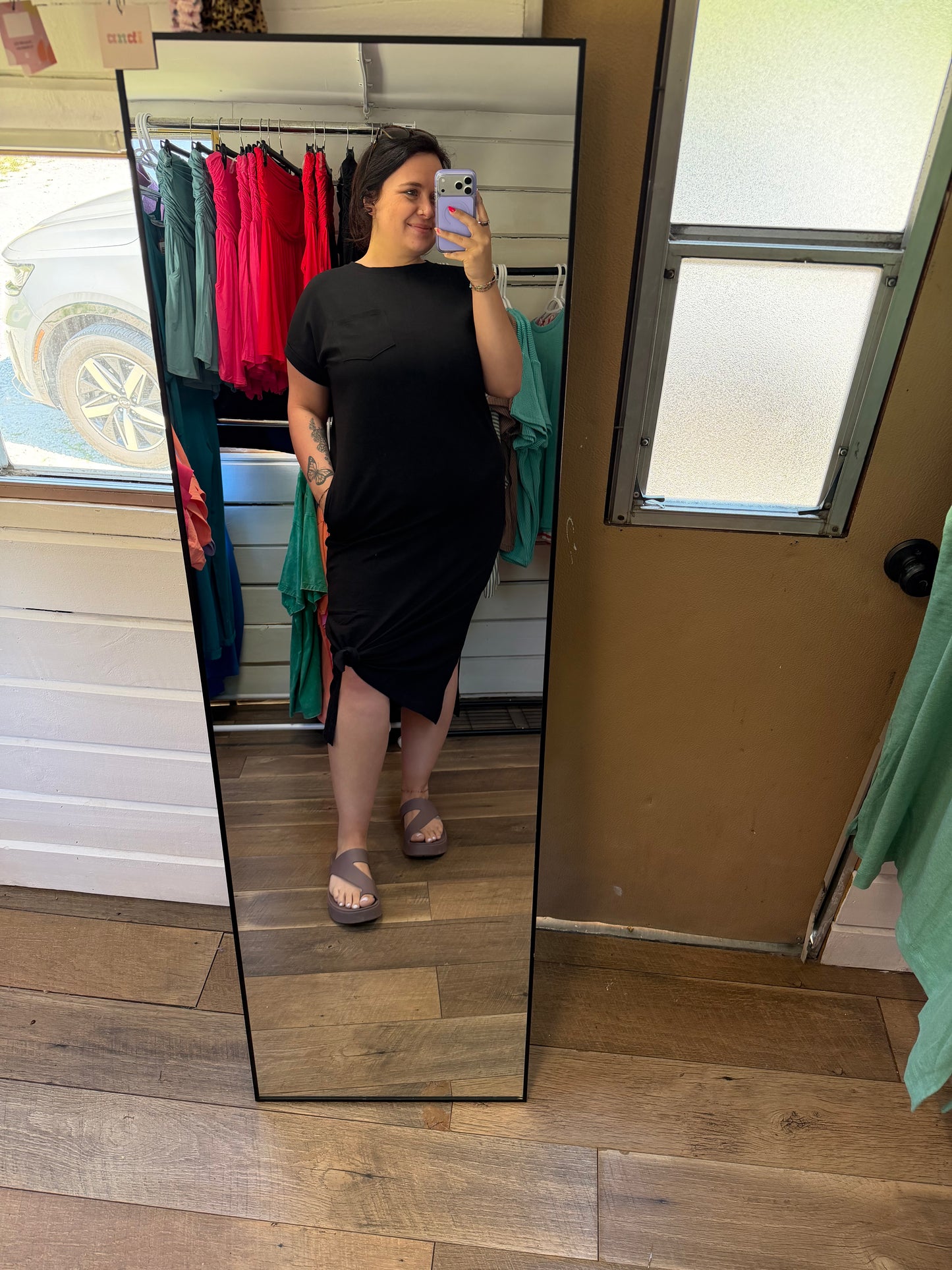 Midi Dress with Pockets-Black