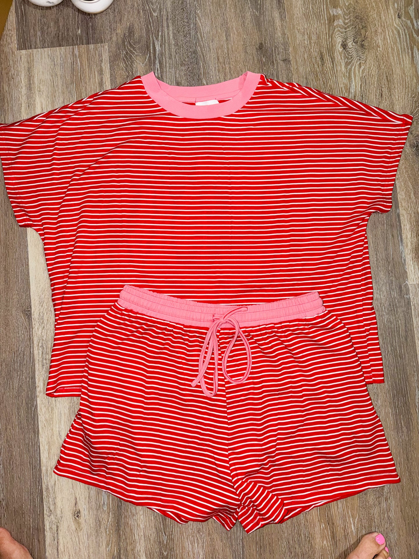 Relaxed Striped short set-red/pink