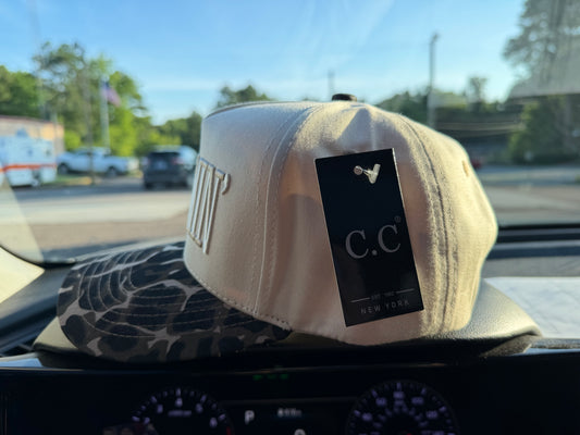 Mommin’ Trucker Hat