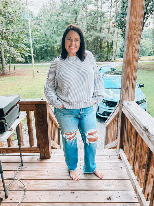 Oversized cropped sweater