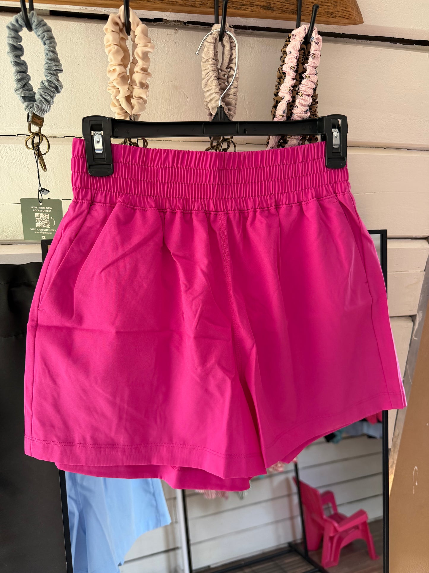 Woven Lined Shorts with Pockets